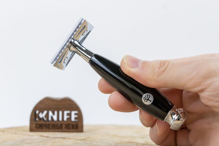 Бритвенный станок "Safety Razor Resin Black" Stainless Steel / Пластик 04BO199SOI от Boker Manufaktur Solingen фото 1 &mdash; Kknife