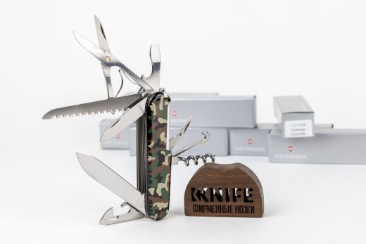 Victorinox Huntsman &mdash; 