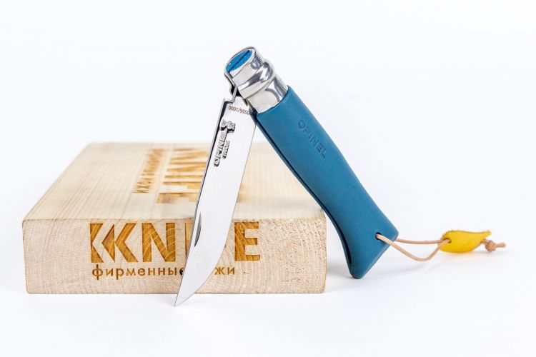 Нож "№8" Sandvik 12C27 Натуральная кожа 001977 от Opinel фото 1 &mdash; Kknife