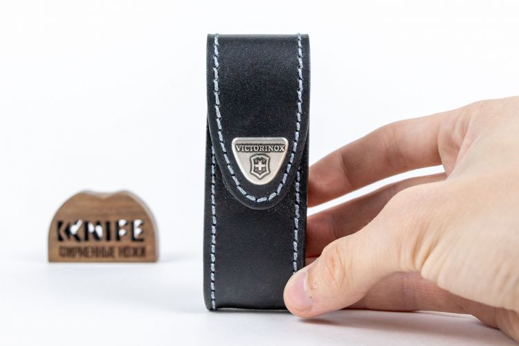 Чехол с поворотным клипом "4.0520.31" натуральная кожа от Victorinox фото 1 &mdash; Kknife